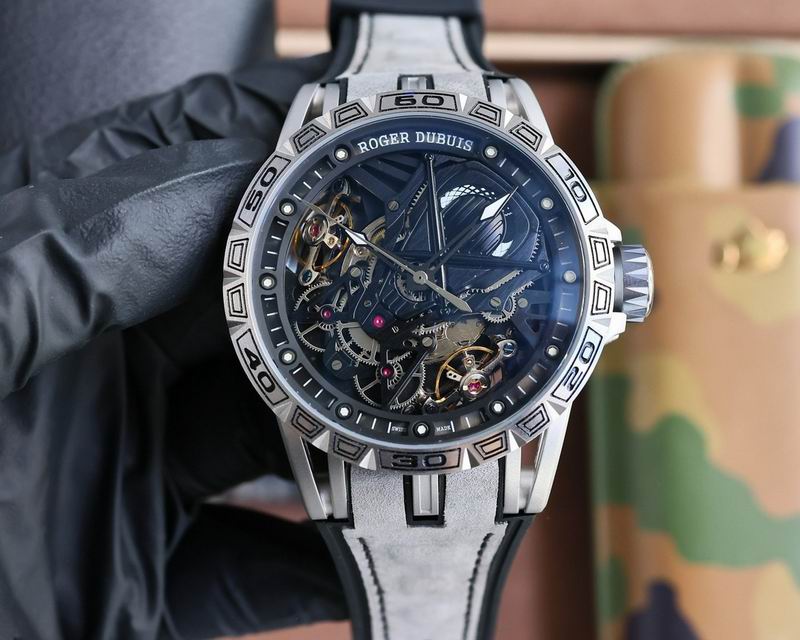 Roger Dubuis 46mm 090412